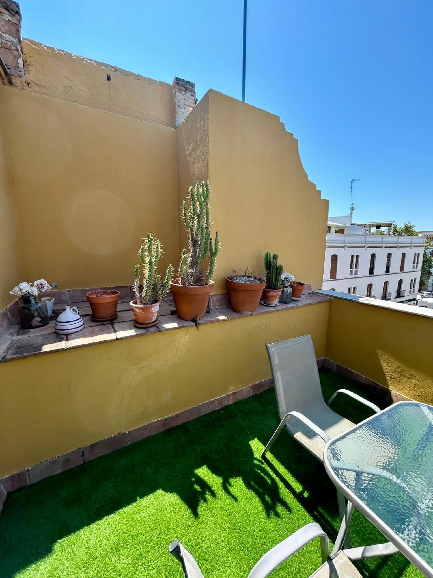 La Maestranza Charming One Or Two Bedrooms Apartments By Ocityzen Seville Exterior photo